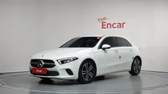 2022 Mercedes-Benz A-Class A220 Hatchback — фото 1