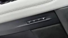2022 Land Rover Range Rover Evoque P250 R-Dynamic SE — фото 5