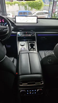 2023 Genesis GV80 2.5T Gasoline AWD — фото 13