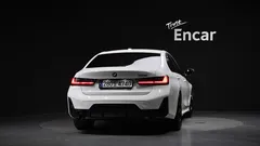 2024 BMW 3-Series 320i M Sport — фото 4