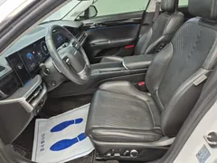 2023 Hyundai Grandeur 2,5 Gasoline 2WD — фото 8