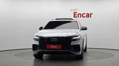 2022 Audi Q8 55 TFSI Quattro Premium — фото 3
