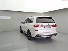 2022 BMW X7 xDrive 40i M Sport 6STR — фото 4