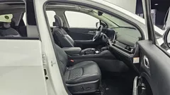 2023 Kia Sportage Signature Gravity 2WD — фото 11