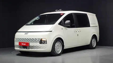 2022 Hyundai Staria Cargo 5-Seater