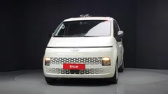 2022 Hyundai Staria Cargo 5-Seater — фото 3