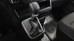 2022 Hyundai Staria Cargo 5-Seater — фото 9
