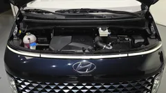 2022 Hyundai Staria Lounge 9-Seater — фото 6
