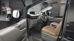 2022 Hyundai Staria Lounge 9-Seater — фото 10