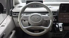 2022 Hyundai Staria Lounge 9-Seater — фото 13