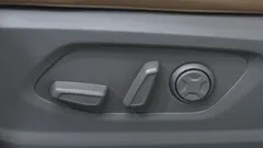 2022 Hyundai Staria Lounge 9-Seater — фото 18