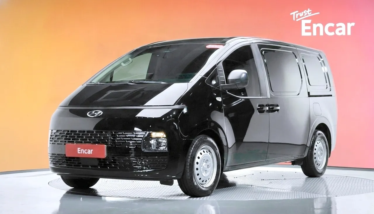 2024 Hyundai Staria Cargo 3-Seater