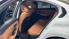 2022 BMW 3-Series 320i M Sport — фото 15