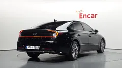 2022 Hyundai Sonata 2.0 — фото 2