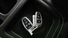 2022 Hyundai Staria 4WD Tourer 9-Seater — фото 17