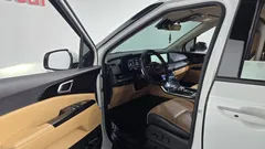 2023 Kia Carnival Diesel 7-Seater Outdoor — фото 10