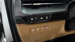 2023 Kia Carnival Diesel 7-Seater Outdoor — фото 20