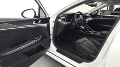 2023 Kia K5 2.0 LPI(Renter car) — фото 10