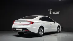 2023 Hyundai Sonata 2.0 — фото 2