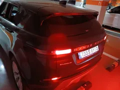 2022 Land Rover Range Rover Evoque P250 SE — фото 2