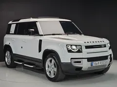 2023 Land Rover Defender 110 D250 SE — фото 2