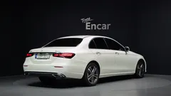 2022 Mercedes-Benz E-Class E350 4MATIC Avantgarde — фото 2