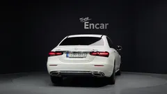 2022 Mercedes-Benz E-Class E350 4MATIC Avantgarde — фото 4