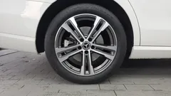 2022 Mercedes-Benz E-Class E350 4MATIC Avantgarde — фото 5