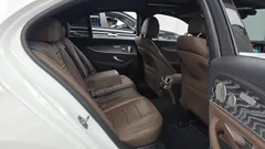 2022 Mercedes-Benz E-Class E350 4MATIC Avantgarde — фото 16
