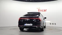 2023 Kia K8 Signature — фото 4