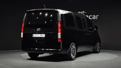 2023 Hyundai Staria Tourer 9-Seater — фото 2
