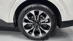 2023 Kia Carnival Gasoline 7-Seater Signature — фото 5