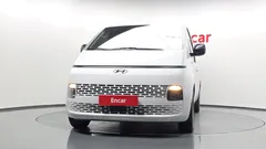 2023 Hyundai Staria Cargo 3-Seater — фото 3