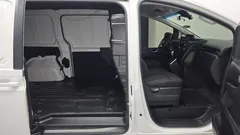 2023 Hyundai Staria Cargo 3-Seater — фото 18
