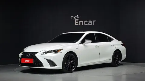 2022 Lexus ES F-Sport
