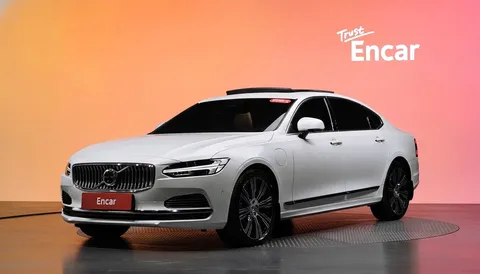2023 Volvo S90 T8 AWD Ultimate Bright