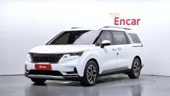 2023 Kia Carnival Diesel 9-Seater Prestige — фото 1