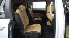 2023 Kia Carnival Diesel 9-Seater Prestige — фото 11