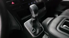 2022 Hyundai Staria Tourer 11-Seater — фото 9