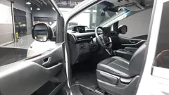2022 Hyundai Staria Tourer 11-Seater — фото 10