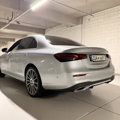2022 Mercedes-Benz E-Class E350 4MATIC AMG Line — фото 4