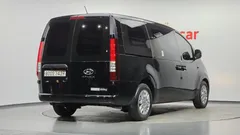 2023 Hyundai Staria Cargo 3-Seater — фото 2