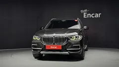 2022 BMW X5 xDrive 45e xLine — фото 3