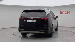 2023 Kia Carnival Diesel 9-Seater Noblesse — фото 4