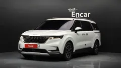 2022 Kia Carnival Diesel 9-Seater Prestige — фото 1
