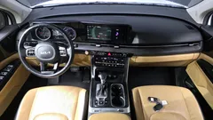 2022 Kia Carnival Diesel 9-Seater Prestige — фото 7