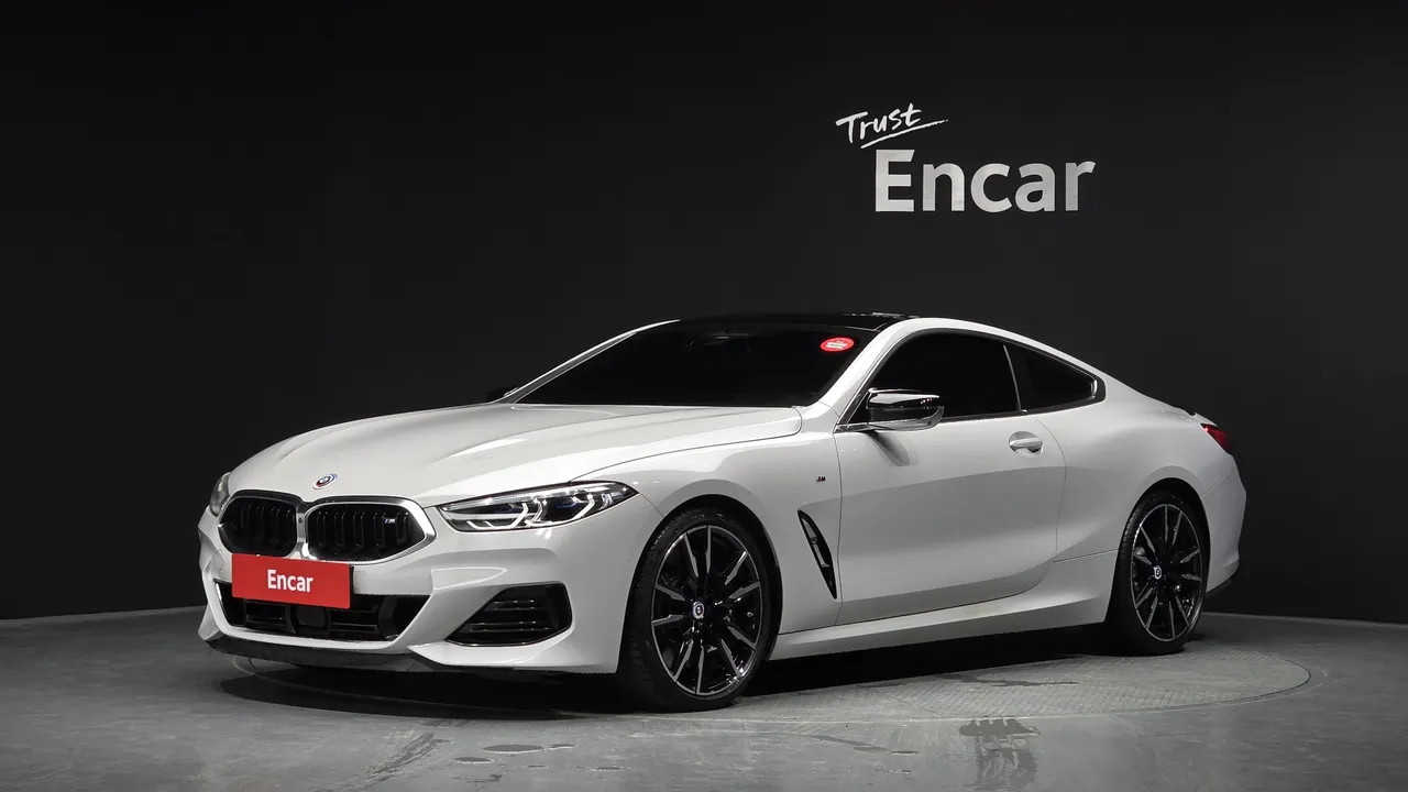 2022 BMW 8-Series M850i xDrive Coupe