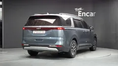 2023 Kia Carnival Diesel 9-Seater Prestige — фото 2