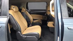 2023 Kia Carnival Diesel 9-Seater Prestige — фото 11