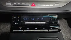 2023 Hyundai Grandeur 3.0 LPi Rent Car — фото 17